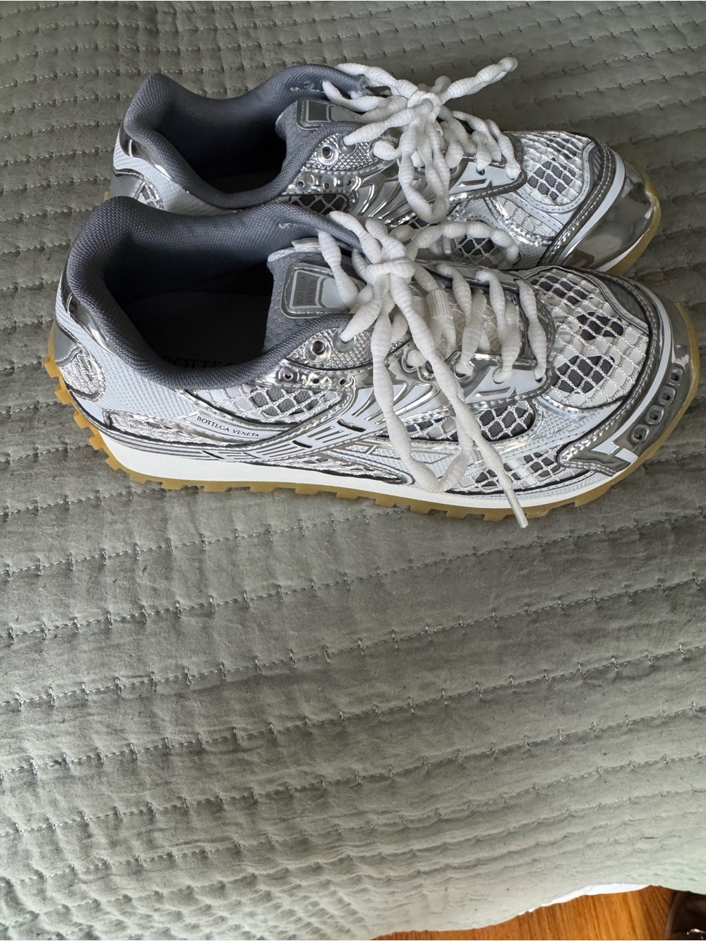 Orbit Sneaker size 36 / 6 New